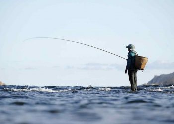 Utforska djupet med en undervattenskamera för fantastiskt fiske